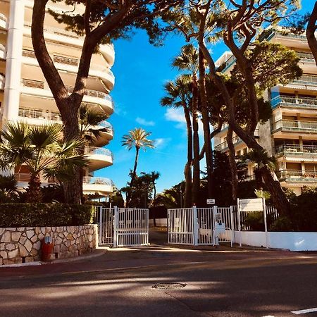 Cannes Croisette &Palm Beach,Parking Екстериор снимка